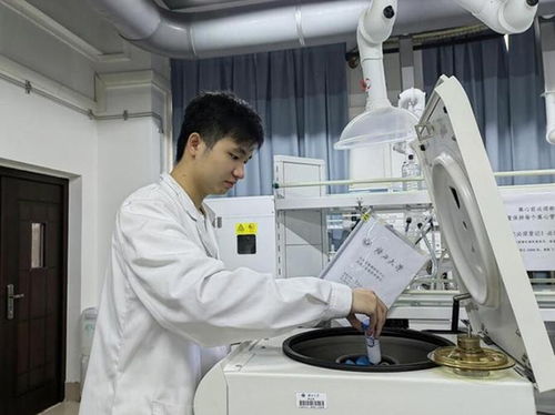 廣西大學(xué)本科生團(tuán)隊創(chuàng)新研制產(chǎn)品 助力電力電纜行業(yè)發(fā)展